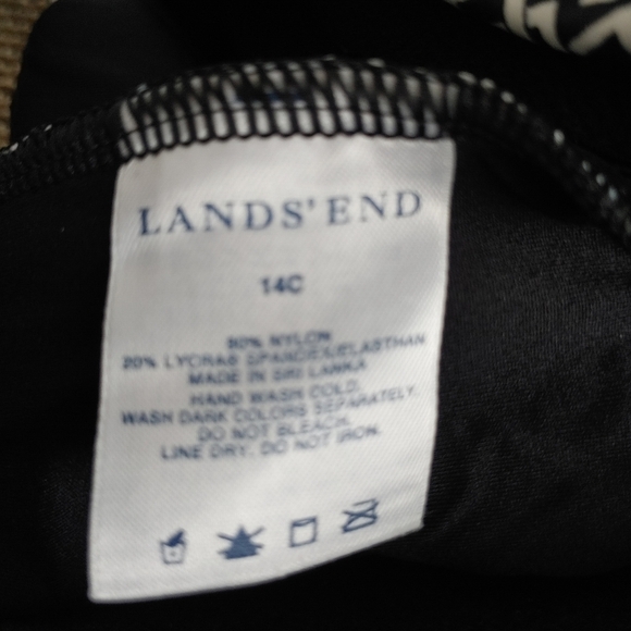 Lands End one piece swimsuit size 14C - Picture 4 of 5